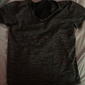 CUTE ATHLETIC BCG SHIRT OPEN BACK
